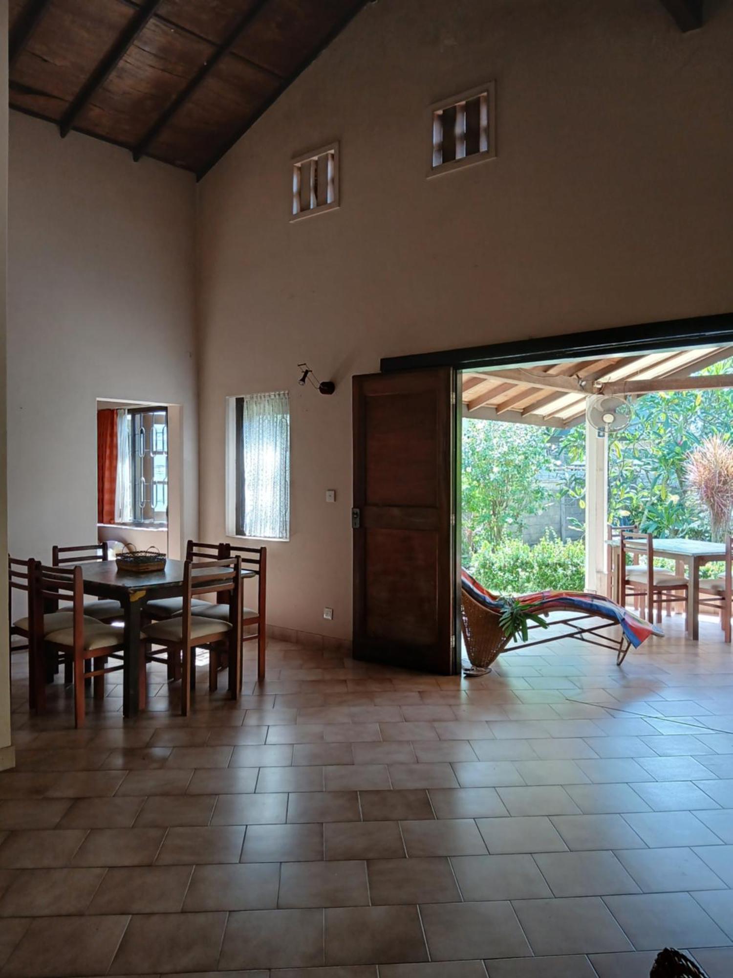 Fuchs Villas Negombo Exterior photo