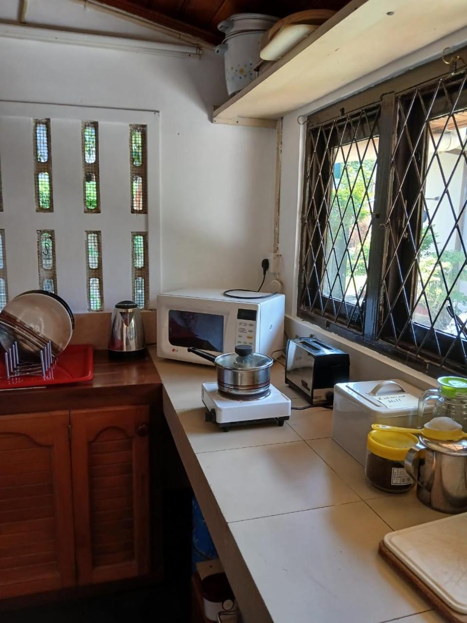 Fuchs Villas Negombo Exterior photo